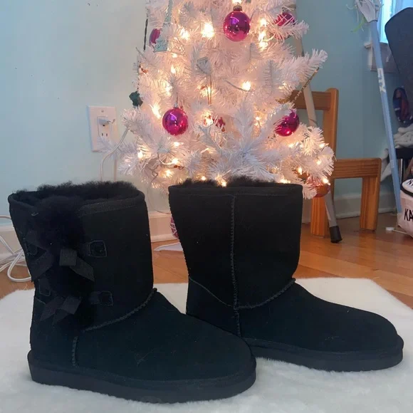 ugh boots - Picture 2 of 6